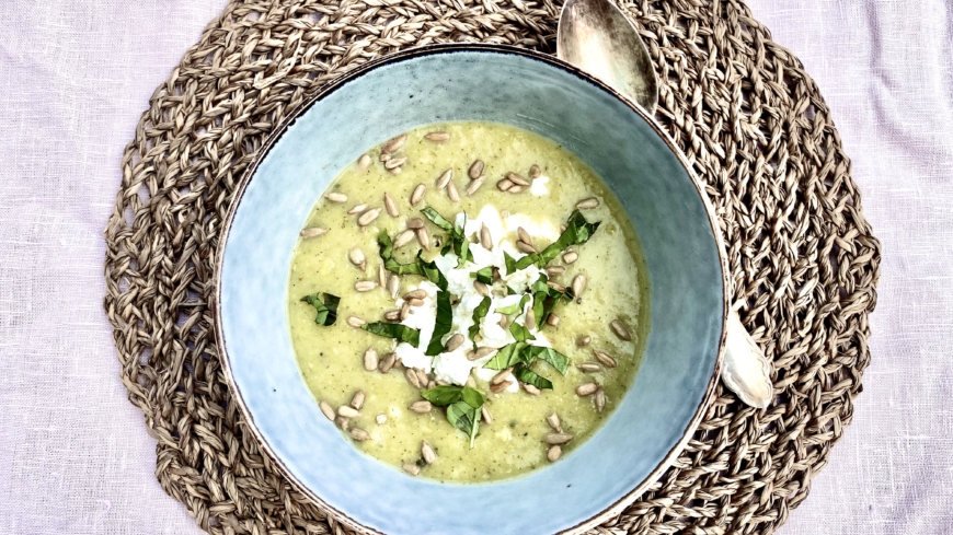 Potatis och purjolökssoppa