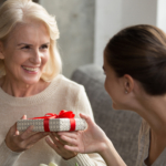 Varför känns det så skönt att ge eller göra någonting för någon annan?