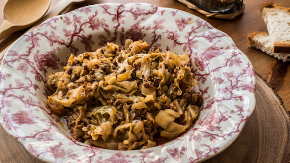 Köttfärsgryta med spetskål