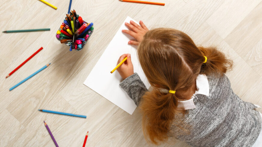 Vänsterhänthet och IQ: Vad säger forskningen?