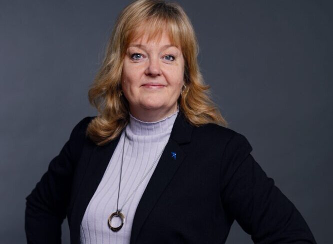 När våren blir en plåga – pollenallergin som växer med klimatet och klyftorna i vården