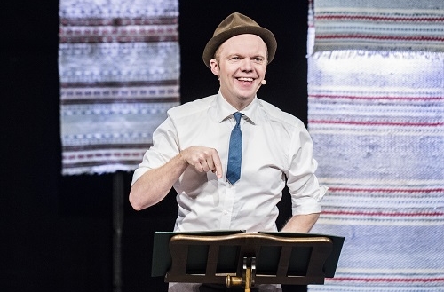 Olof Wretling gör succé med diagnoserna i hans liv