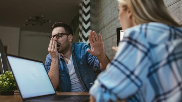 Vi går till jobbet trots sjukdom – och det här är vanligaste orsaken