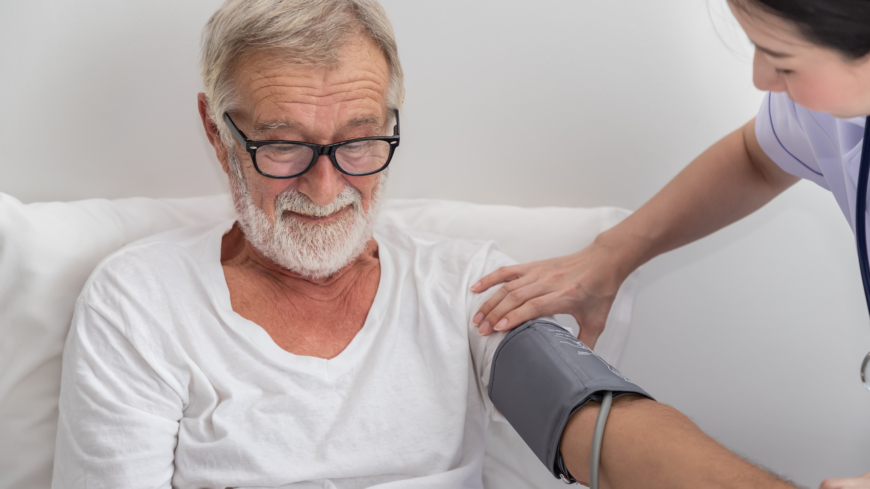 Typ 2-diabetes som är dåligt behandlad kan leda till att ditt blodtryck blir högre och att dina kolesterolnivåer höjs. Foto: Shutterstock