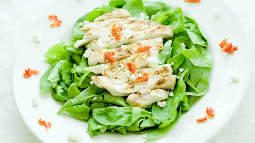 Strimlad kalkonschnitzel i krämig sås