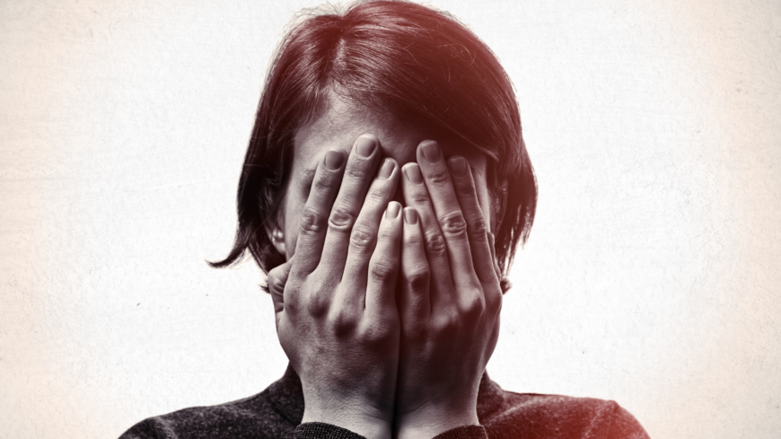 Psykoterapeuten Magdalena Bluhme tipsar om att erkänna sin skam, både för sig själv och andra. Foto: Shutterstock