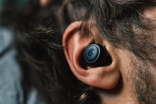 Meditation eller träning – vi testar Samsung Galaxy Buds, Apple Airpods och Urbanista Athens